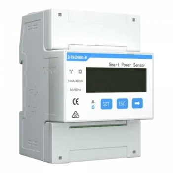 Vă prezentăm Smart Meter, DTSU666-H 250A 50mA Trifazat, un dispozitiv inteligent cu senzor de putere compatibil cu invertoarele Deye. Dispune de un afișaj digital, butoane pentru setare și evadare, precum și indicatoare pentru certificare și specificații.